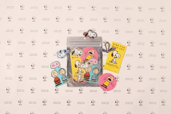 PEANUTS Cafe 中目黒がオープン5周年! スヌーピーのアートが入った記念グッズと限定ドリンクが登場