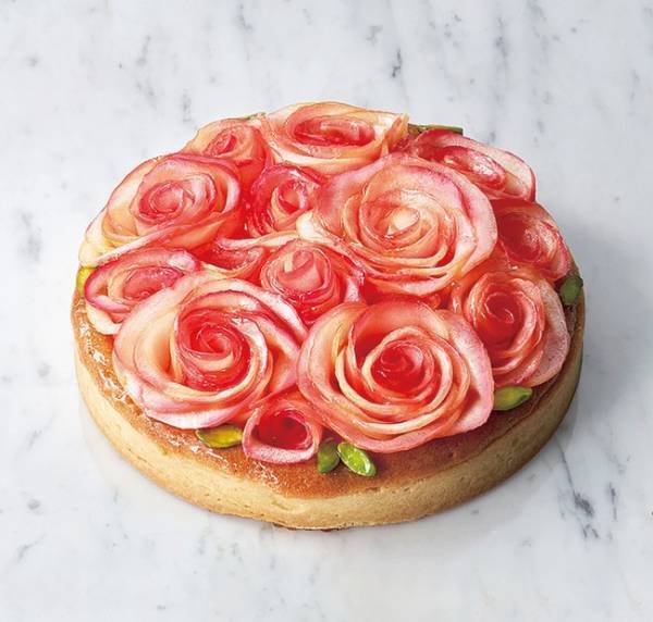 今年のテーマは「少人数で楽しむゴージャスクリスマス」。そごう横浜店のクリスマスケーキ