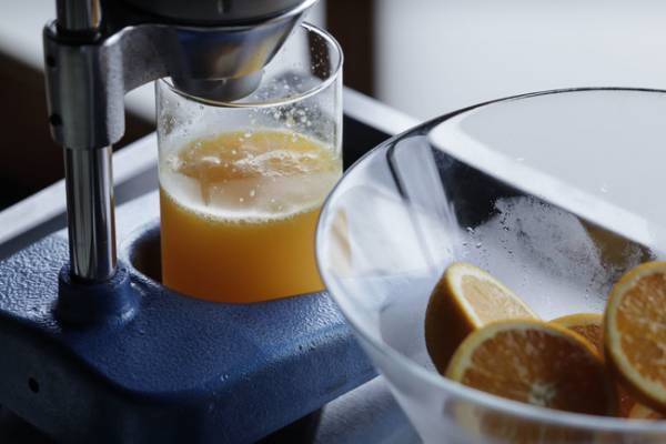 1日1組限定宿泊「MARUYOHOTEL Semba」開業! 現代アートと古美術、工芸の融合する古くて新しい宿