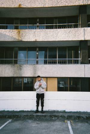 タトラスがLA発の新進気鋭のメンズブランド「RIOT HILL」とのコラボレーションアイテムを発売