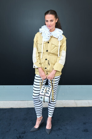 ルイ・ヴィトン 2021年春夏 ウィメンズ・コレクションに駆け付けた豪華ゲストを一挙公開! そのファッションにも注目