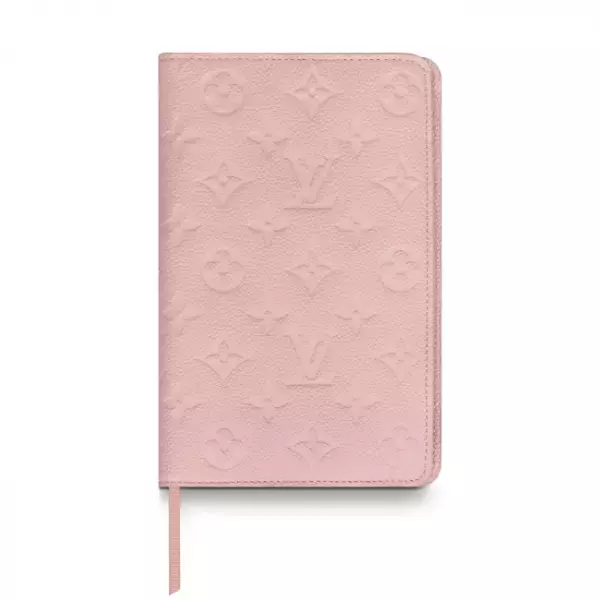 読書時間がグレードアップ! ルイ・ヴィトンから読書の秋にぴったりな日本限定ブックカバーが新登場