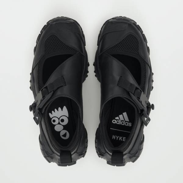 アディダス×HYKE、2020年秋冬コレクションは11月25日発売。アップデートされたアーカイブモデルも