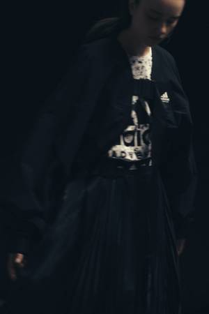 アディダス×HYKE、2020年秋冬コレクションは11月25日発売。アップデートされたアーカイブモデルも