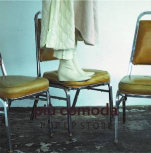 履き心地にこだわったシューズを提案する大人のためのブランド「piu comoda」がROSE BUD名古屋ラシック店でポップアップを開催