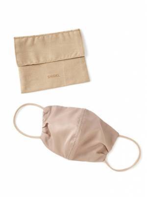 スナイデルから秋冬の服装に合わせやすい色合いのシルク100％のマスクが登場