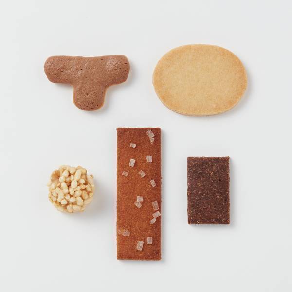 トラヤカフェ・あんスタンド北青山店が3周年、これを記念した限定スイーツとクッキー缶を発売