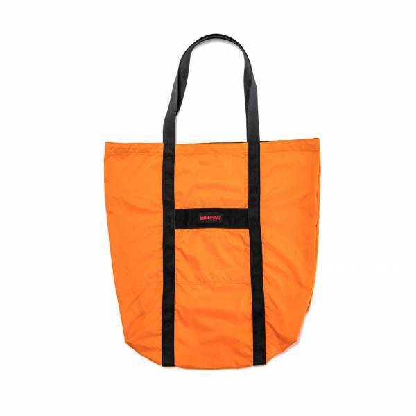 宮崎限定カラーを纏った限定アイテムも! ラゲッジブランド「BRIEFING」が南九州エリアに初出店