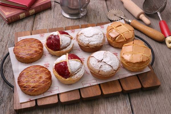 ノワ・ドゥ・ブールのフランス伝統菓子を愉しむシリーズの最終回を飾る「コンベルサシオン」