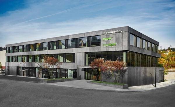 スイスのミリタリーウォッチブランド「トレーサー」からプロダイバー仕様のスペシャルモデルが登場