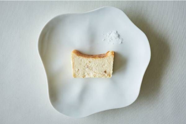 高級食材白トリュフを1本に10g使用。完全受注生産のチーズケーキ