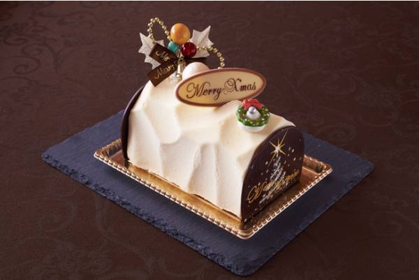 ご自宅のテーブルを華やかに彩るホテルオークラ東京ベイのクリスマスケーキ