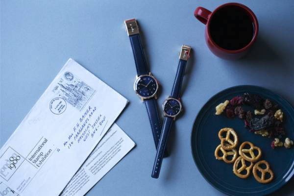 記念日やクリスマスのプレゼントにおすすめ。TiCTAC別注のアニエスベーのペアウォッチ