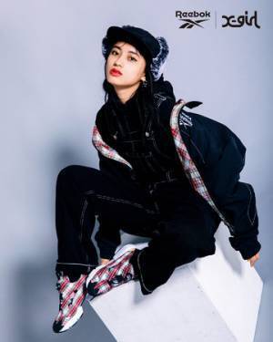タータンチェックをシューズ＆アパレルに採用。X-girlとReebokが2016年以来のコラボレーション