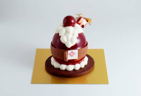 セバスチャン・ブイエのこだわりと技術がたっぷり詰まったクリスマスケーキ5種
