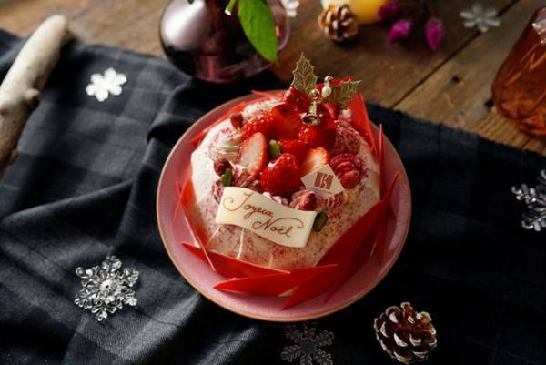 セバスチャン・ブイエのこだわりと技術がたっぷり詰まったクリスマスケーキ5種