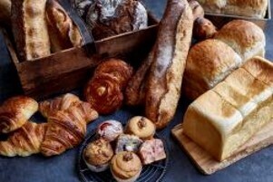 スパイスが芳醇に香る秋の新作。ブール アンジュからシナモンやオールスパイスを使用したパンがラインアップ