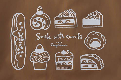 幅広マチが使いやすい! 銀座コージーコーナーからケーキ箱がすっぽり入るオリジナル エコバッグが登場