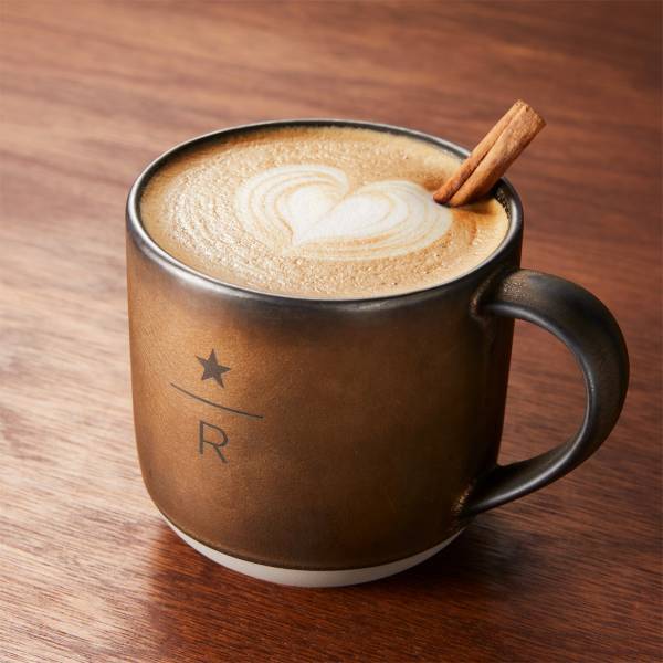 スターバックス リザーブ® ロースタリー 東京 2020ホリデーシーズン、10種の新作ビバレッジをチェック!