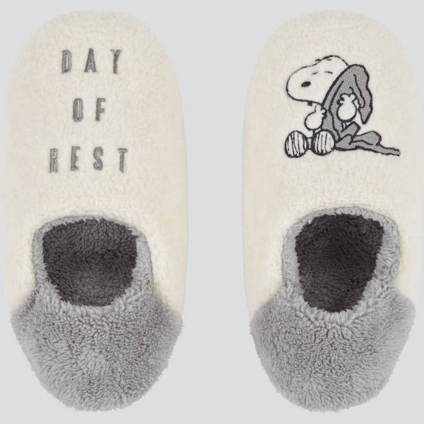 ユニクロ×ピーナッツ、ルームウェアを発売。おうち時間を楽しむラウンジホリデーコレクション