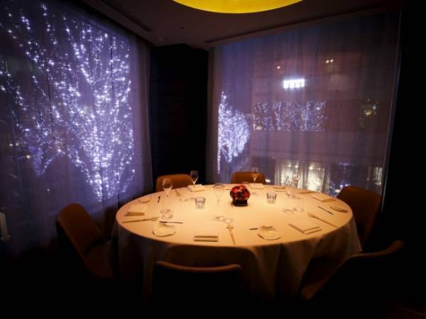 特別な時間を演出! モダンフレンチ「ジャン・ジョルジュ トウキョウ」のクリスマスケーキ