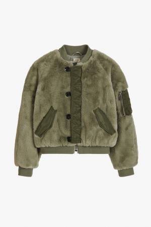 ZARA、ミリタリーテイストのアイテムを展開する「Zara SRPLS コレクション5」の第3弾が発売