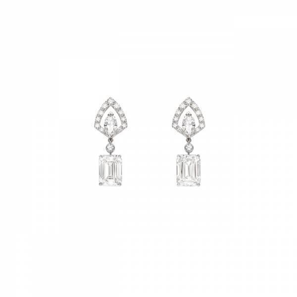 メゾンが考えるフェミニニティへの賛美。ショーメからクラシックハイジュエリーコレクションの新作を発表