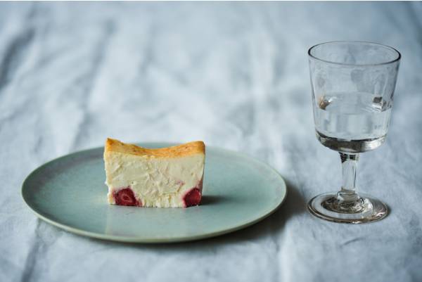 Mr. CHEESECAKEからイチゴミルクの懐かしさにライチが加わったクリスマス限定フレーバーが登場