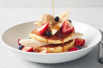 おうちで過ごすクリスマスに、J.S. PANCAKE CAFEから食卓を彩るパンケーキBOXが登場