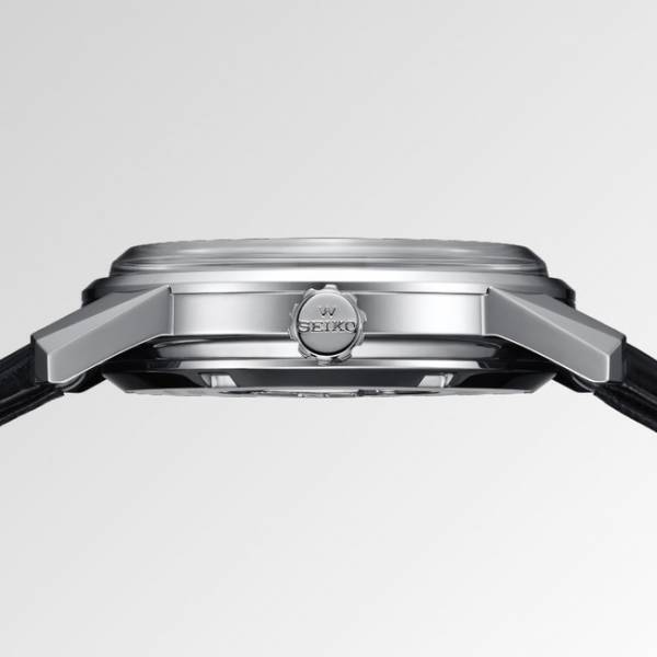 国産機械式時計史に刻まれた金字塔「キングセイコー」のデザイン復刻モデルを発売