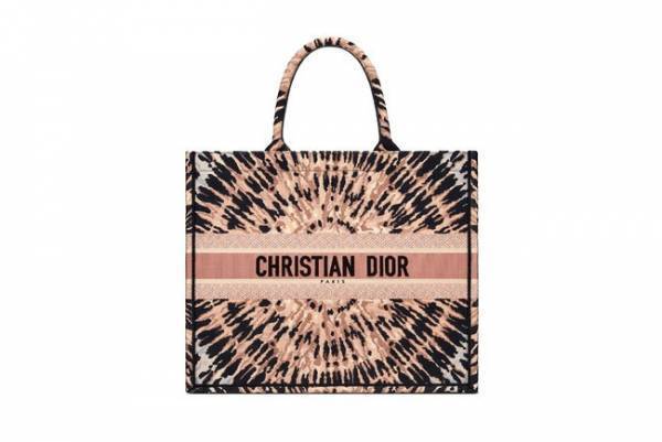 新作タイダイコレクションが登場! ディオール2021 クルーズ コレクション