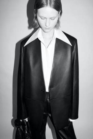 【ルック】ジル サンダー 2021ウィメンズプレフォールコレクション