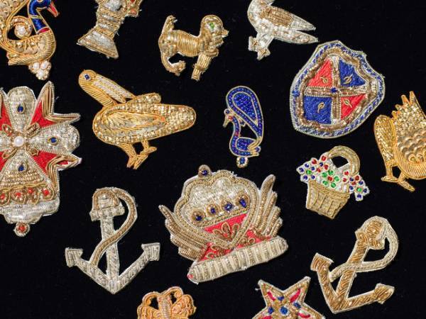 ヴィンテージアップリケで自分だけの「Ownニット」。DEMYLEE二子玉川店にてカスタムニットイベントを開催