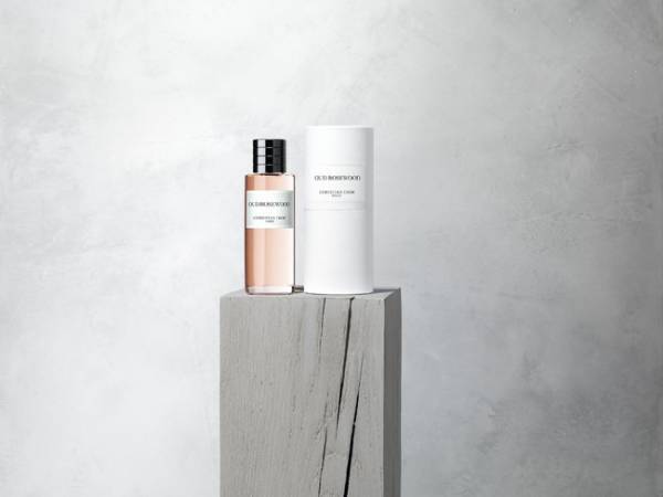 自宅にいながらパリのブティックを訪れたかの様な体験。メゾン クリスチャン ディオールのバーチャル ブティックがオープン