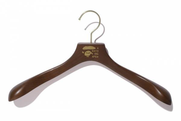 より特別な逸品の仕上がりに。ベイプのレザーダウンジャケットが20着限定のリミテッドエディションとして発売