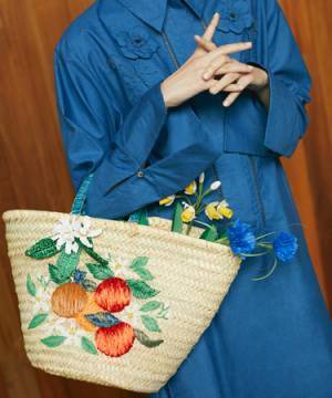 遠いヴァカンスの記憶に想いを馳せる。ケイタマルヤマが 2021 春夏コレクションを発表