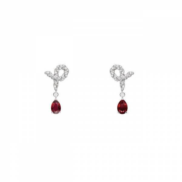 物語を祝福する結び目のあるデザイン。ショーメのクラシック ハイジュエリー「マアラニ ドゥ ショーメ」コレクションに新作登場