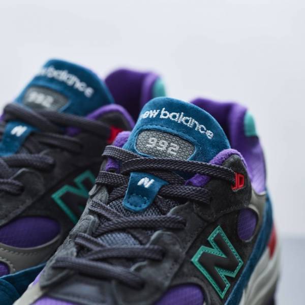 目を引く鮮やかなターコイズ。ニューバランスからmade in U.S.A.「992」の新色が登場