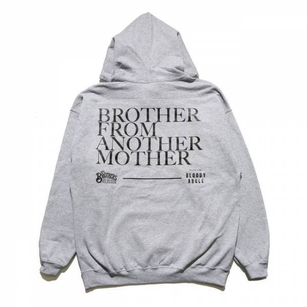 バーバー×レコードバー。異業種の2店舗がタッグを組んで大阪に「大人のネオ秘密基地」をオープン