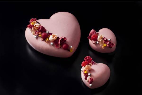 オリジナリティ溢れるスタイリッシュな品々。パーク ハイアット 東京のバレンタインデースイーツセレクション