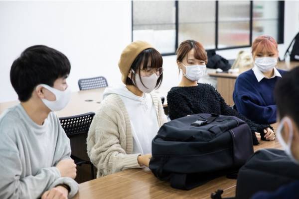 イセタンメンズ×マスターピース×N高等学校のトリプルコラボ! PCも入る機能性に優れたバックパックを制作