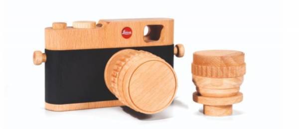 ライカの世界観を体現。ホリデイギフトにおすすめしたい、ライカの新作アクセサリー6選