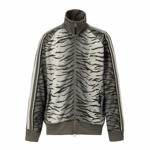 オニツカタイガーから寅年の気分を盛り上げる ユニークなタイガーモチーフ商品が登場