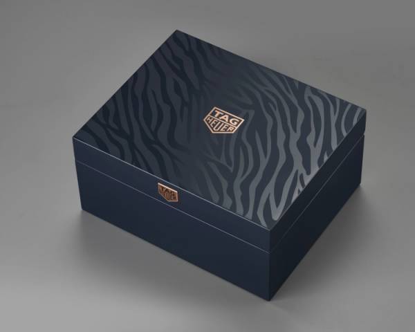 タグ・ホイヤー カレラに2022年寅年を祝った「イヤー オブ ザ タイガー リミテッドエディション」が登場