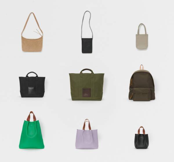 エンダースキーマの2021年冬春コレクション、新しいシーズンタームで展開される多様なシューズやバッグ