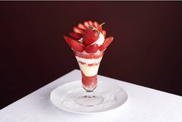 あなたの「推し苺」は? 資生堂パーラー 銀座本店で各日12種類の苺を使った『スペシャルストロベリーデー2021』開催