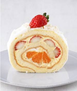 苺がいちばん美味しい季節だけお楽しみ。今年もキハチの人気No.1の苺スイーツ「ナポレオンパイ」発売