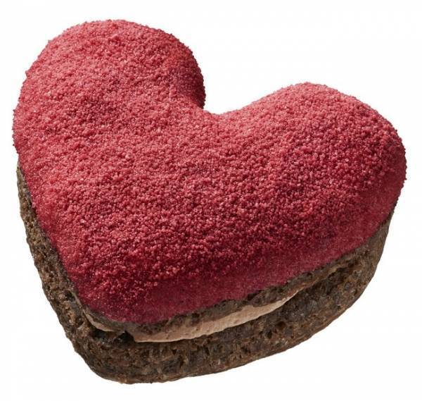 フォンダンショコラのような濃厚さと口どけ!? ミスドがピエール マルコリーニと共同開発したドーナツ発売