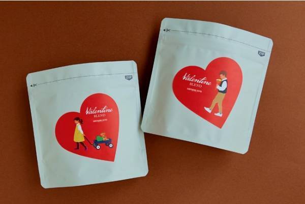 巨大マシュマロをトッピング! 猿田彦珈琲のバレンタインシーズン限定ドリンク「リッチホットチョコレート」