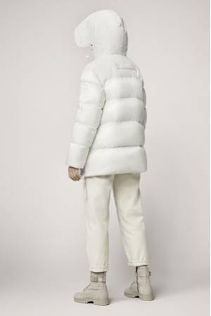 カナダグースから最もサスティナブルなパーカが登場! 100％責任ある調達による原材料を使用